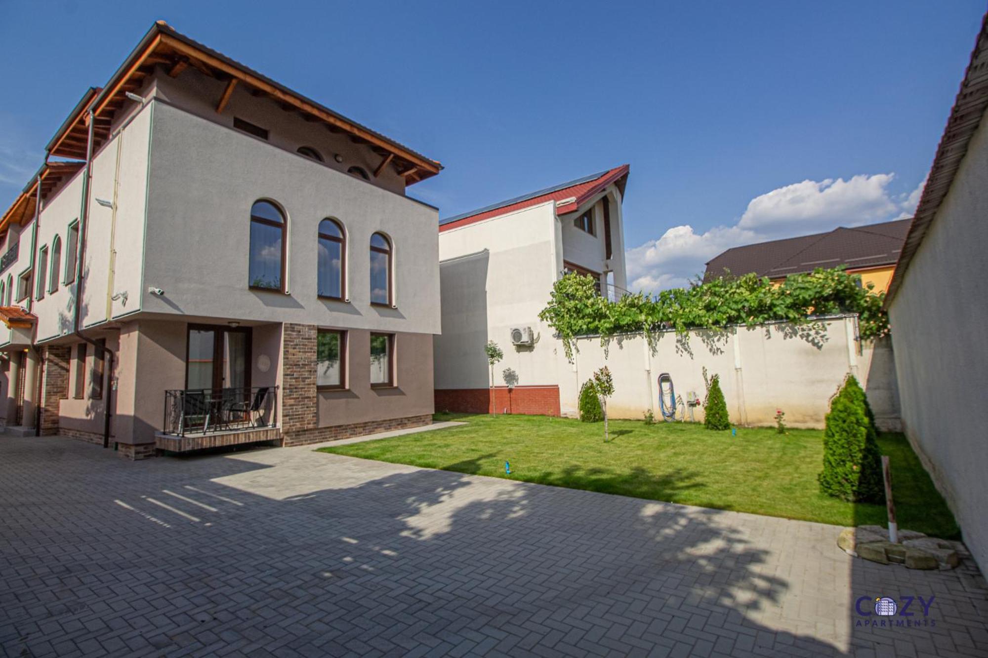Cozy Brand New Boutique Aparthotel Брашов Екстериор снимка