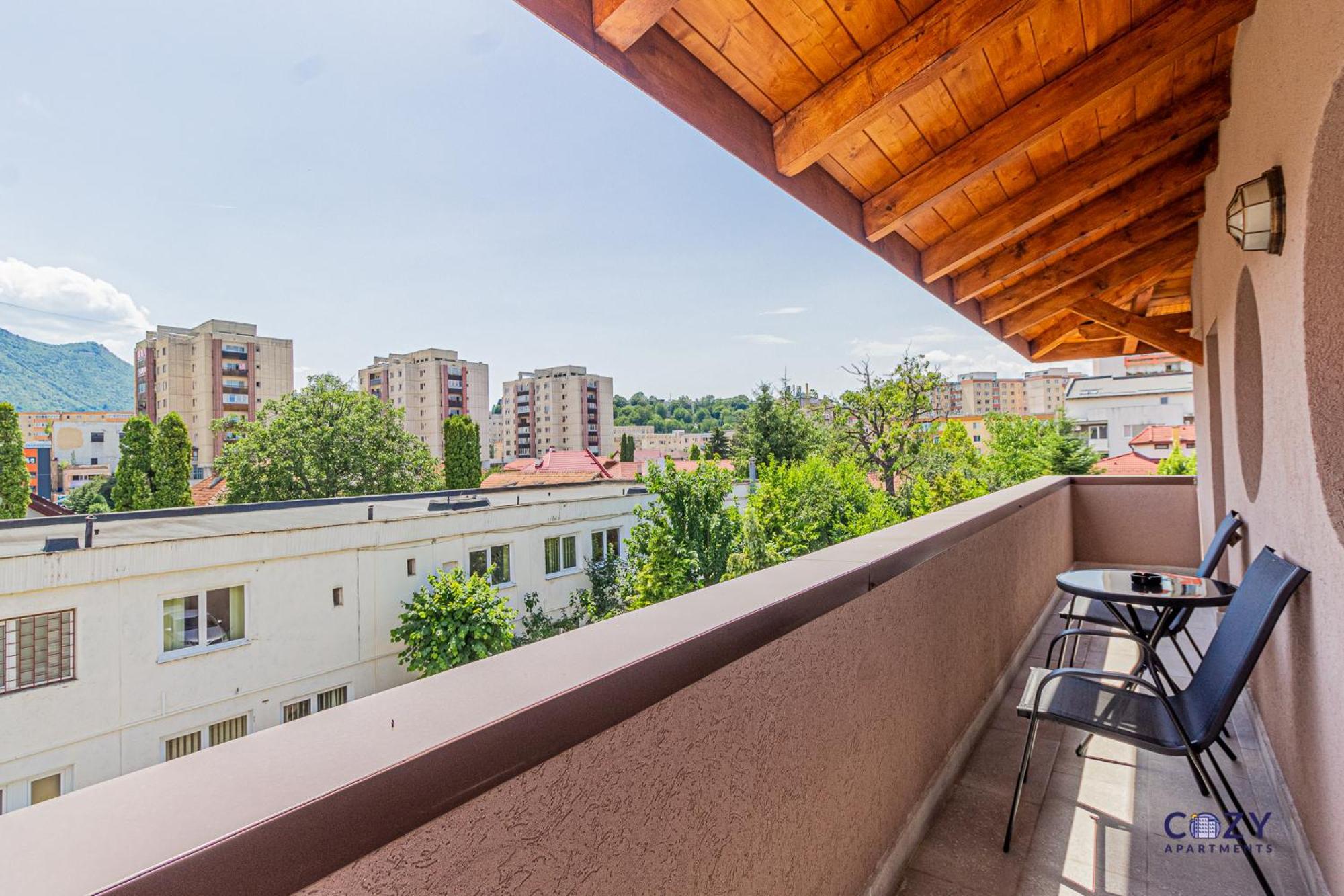 Cozy Brand New Boutique Aparthotel Брашов Екстериор снимка