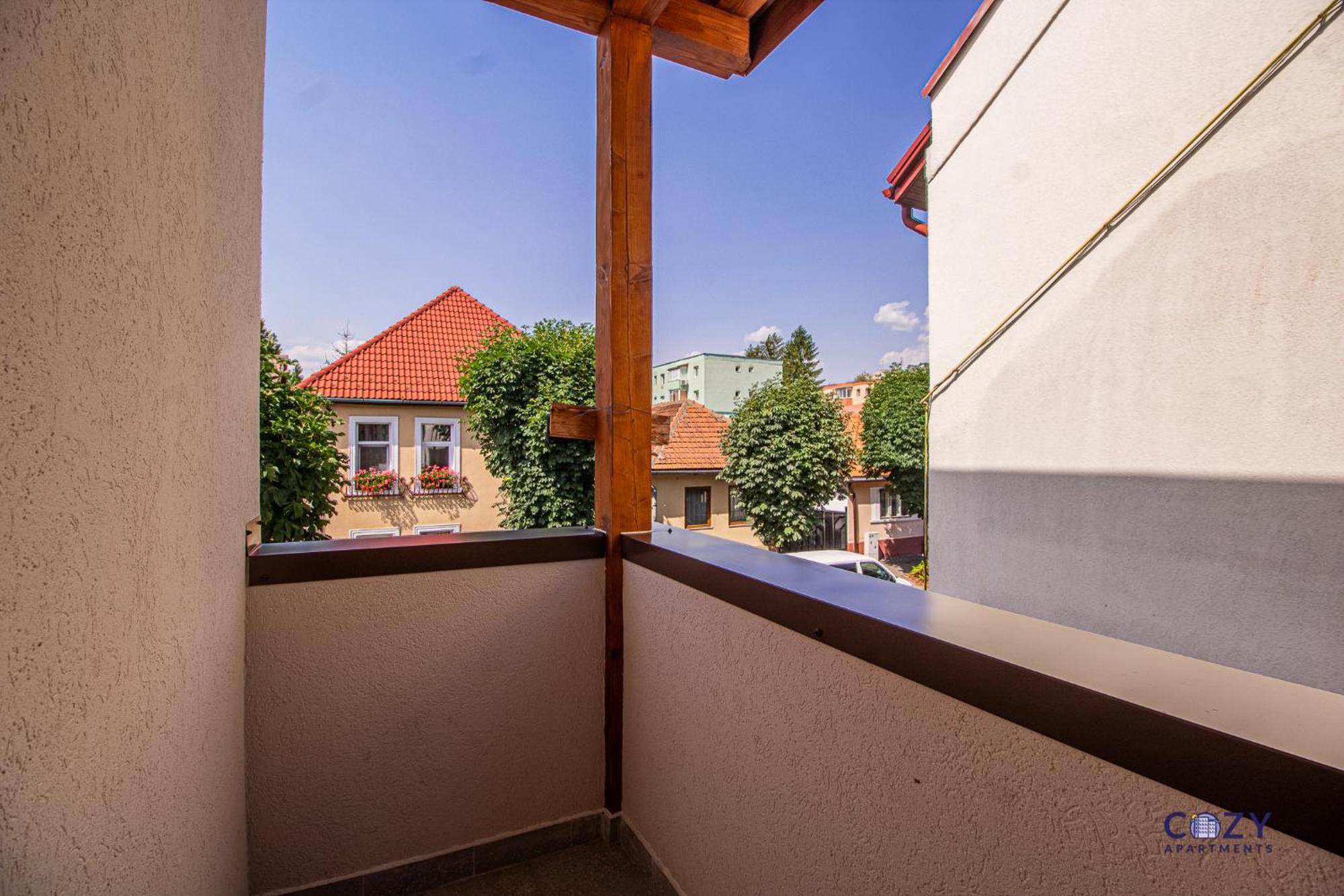 Cozy Brand New Boutique Aparthotel Брашов Екстериор снимка
